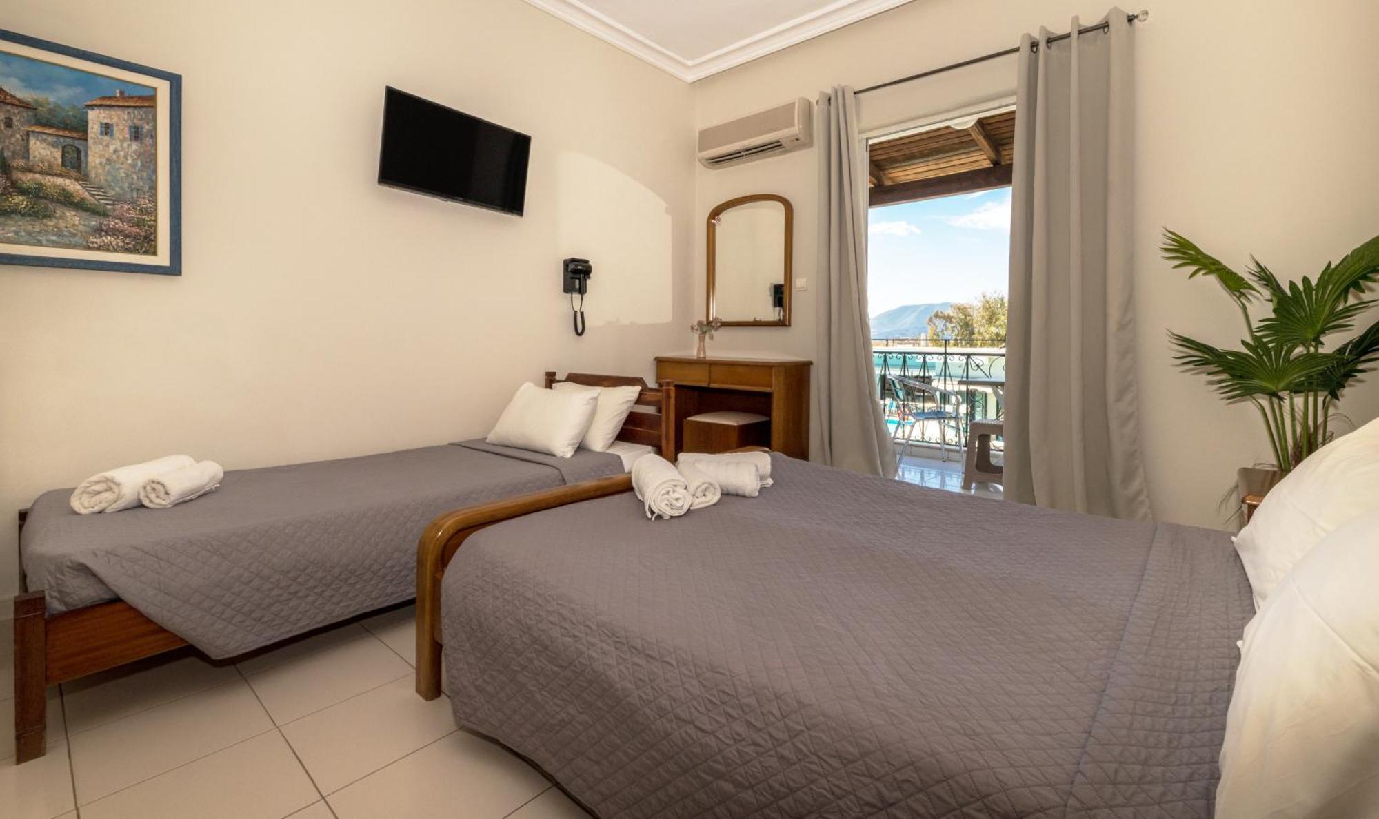Sofia'S Hotel Kalamákion 외부 사진