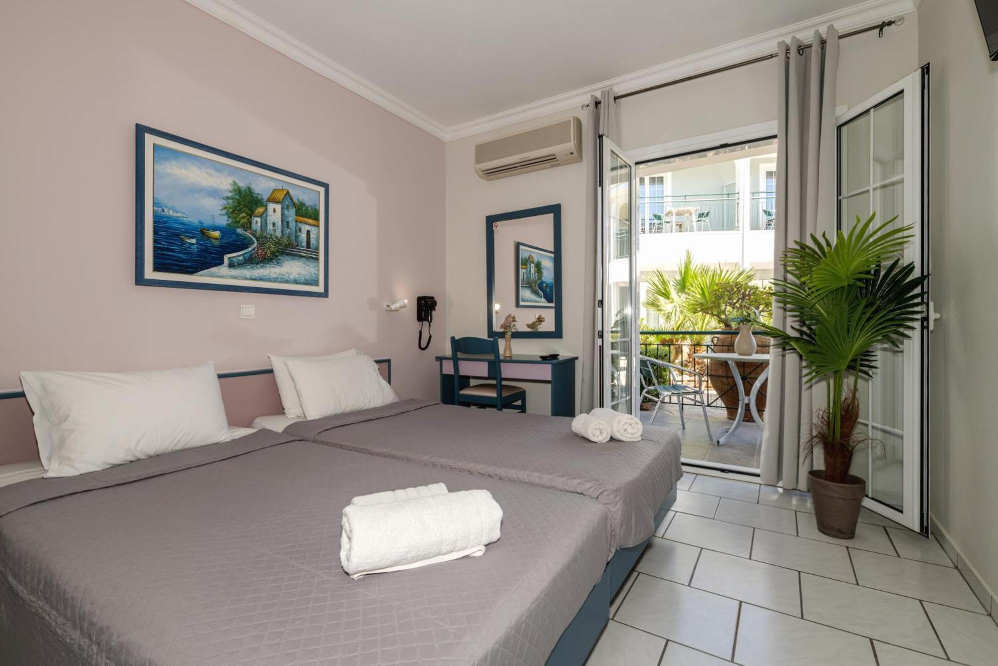 Sofia'S Hotel Kalamákion 외부 사진