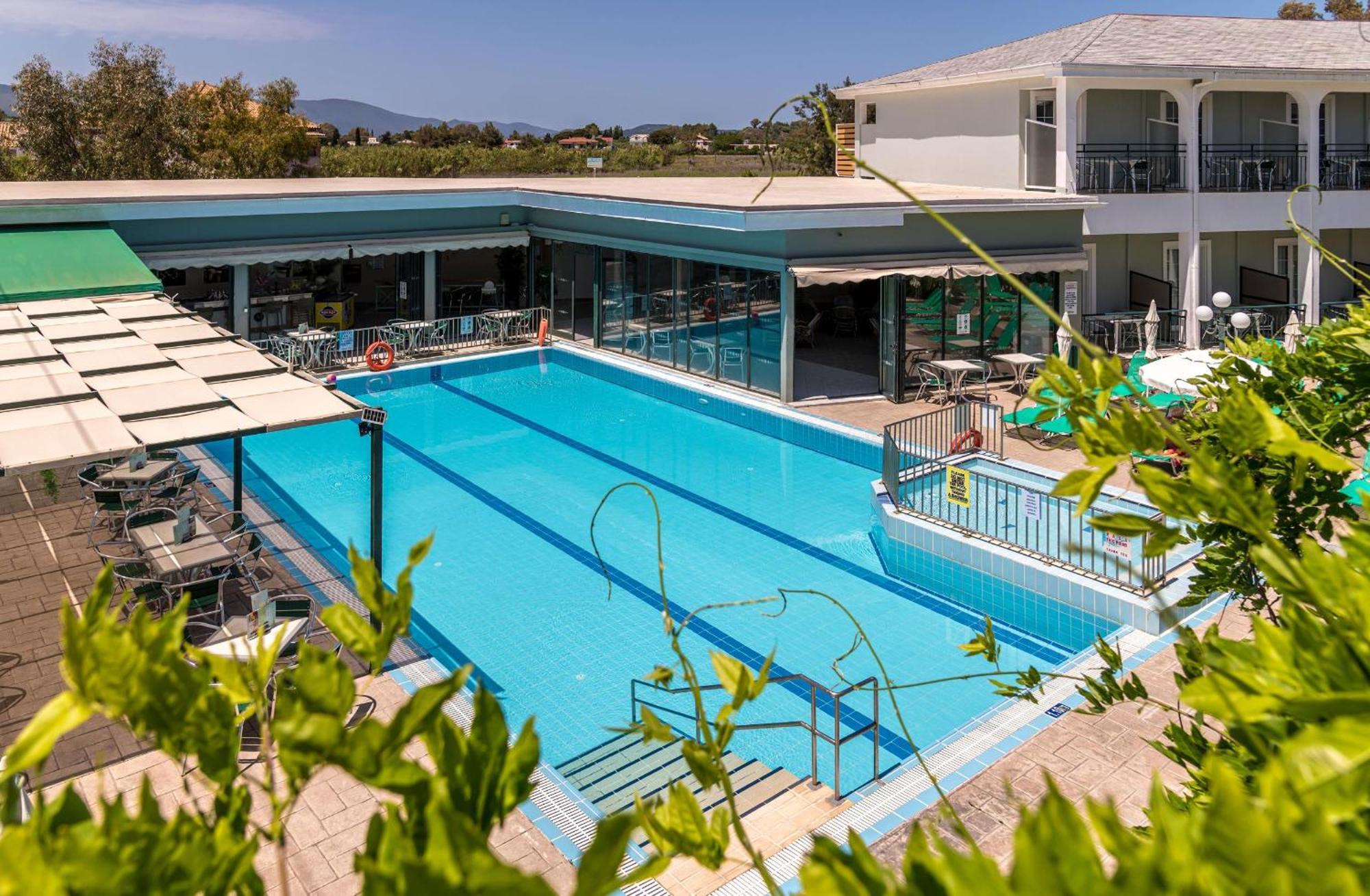 Sofia'S Hotel Kalamákion 외부 사진