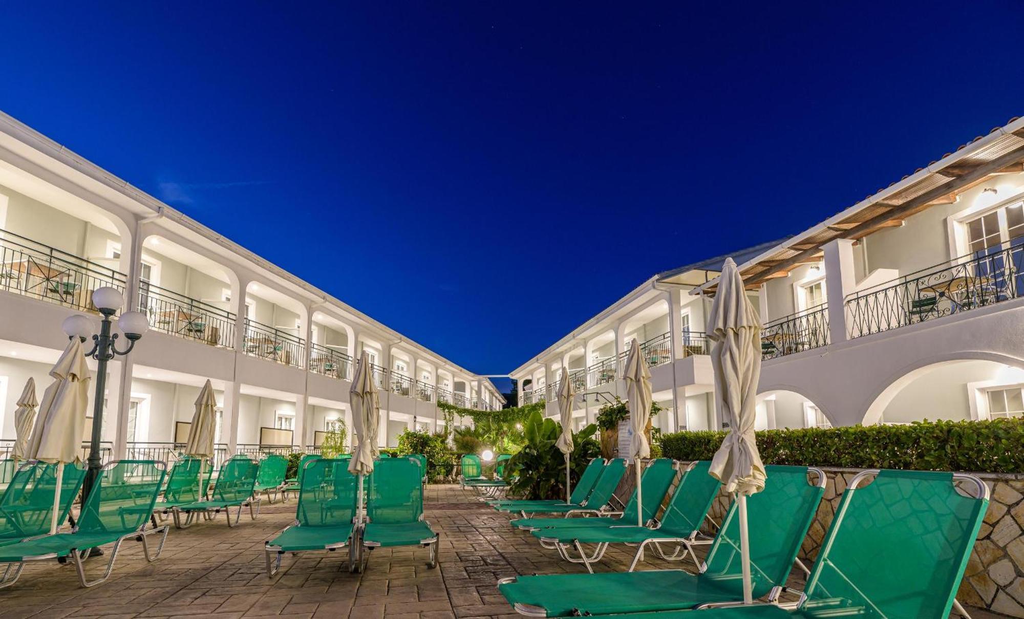 Sofia'S Hotel Kalamákion 외부 사진