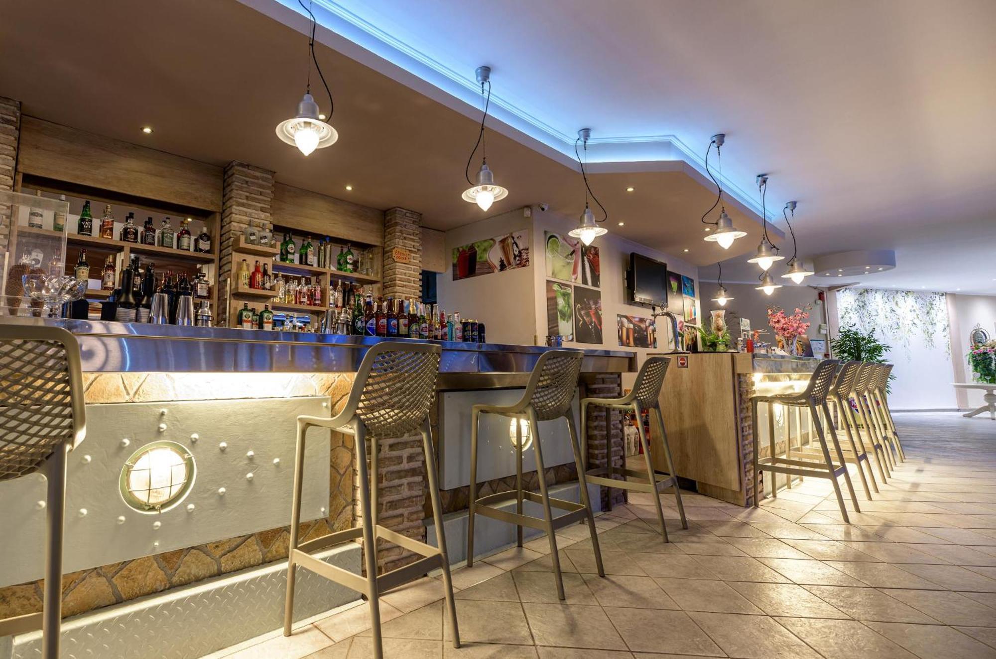 Sofia'S Hotel Kalamákion 외부 사진