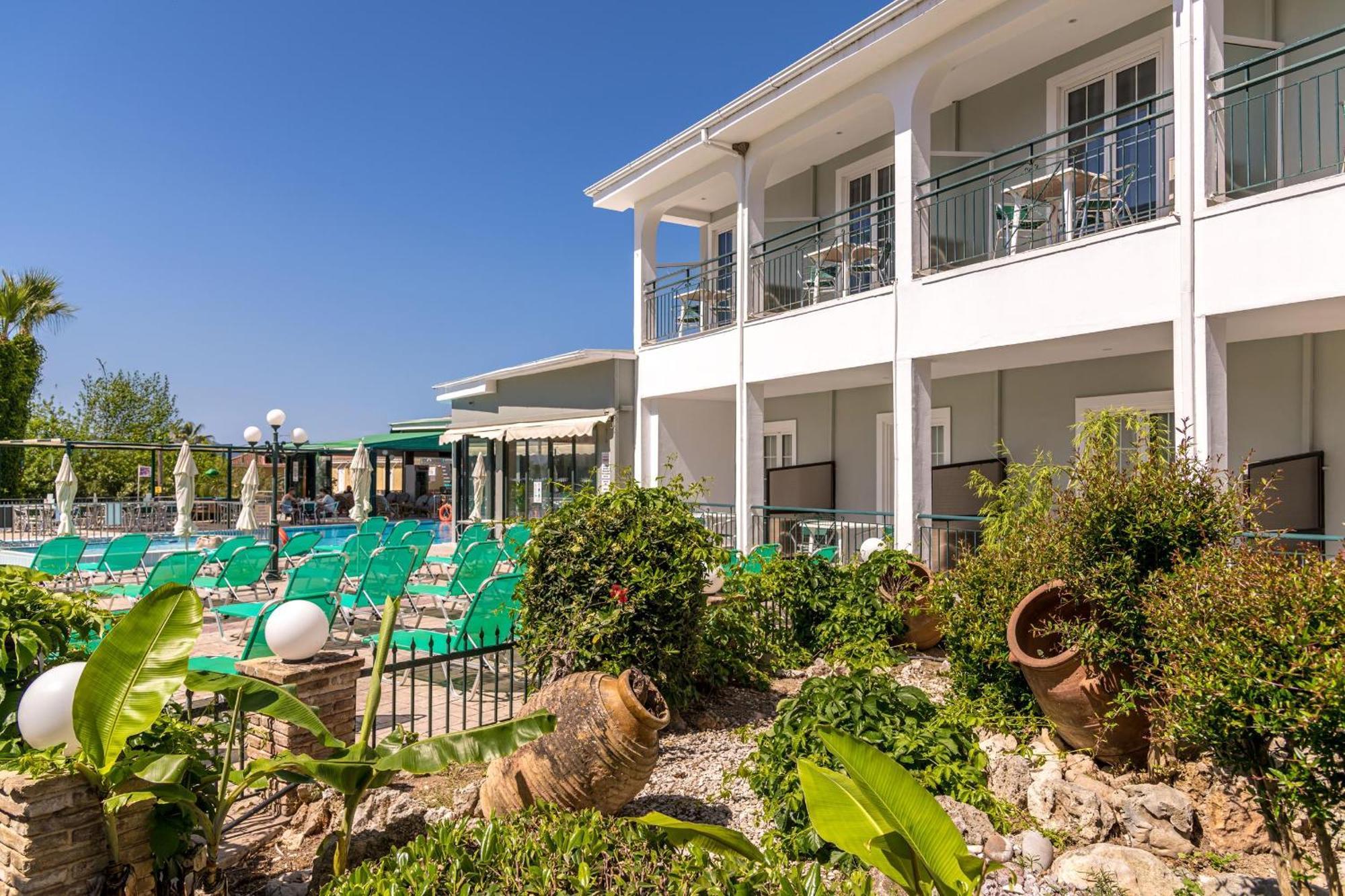Sofia'S Hotel Kalamákion 외부 사진