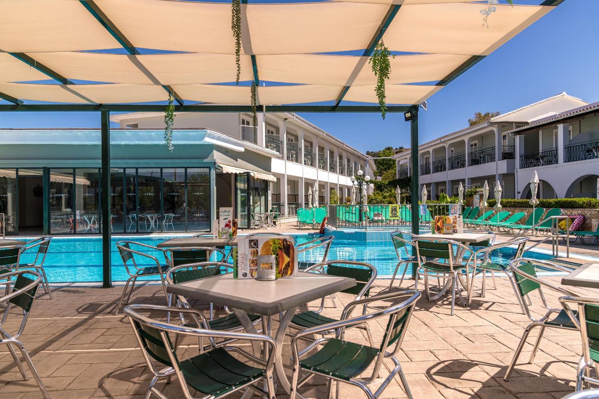 Sofia'S Hotel Kalamákion 외부 사진