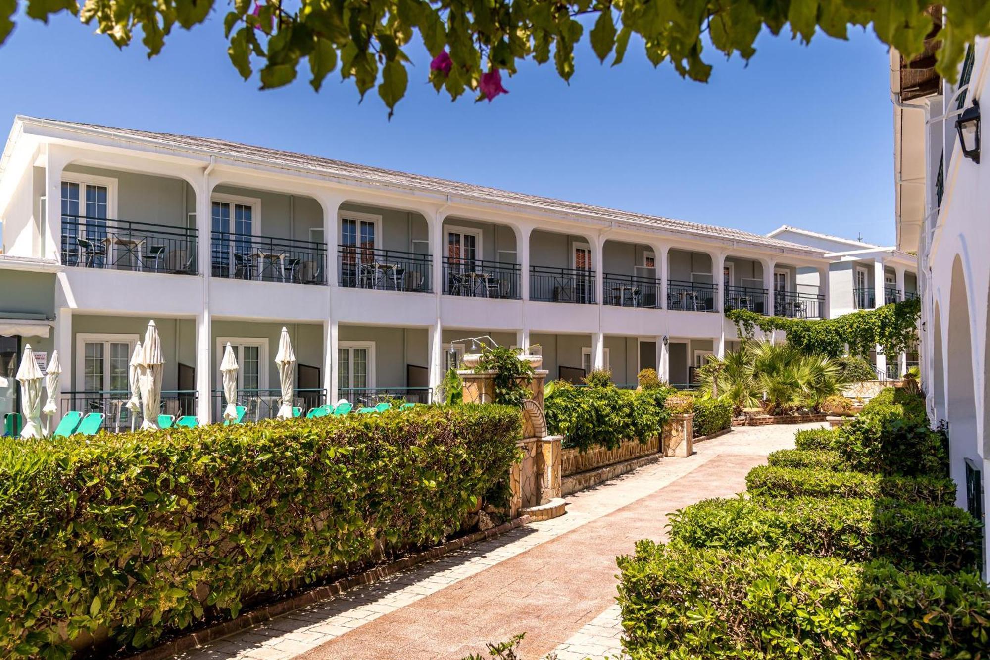 Sofia'S Hotel Kalamákion 외부 사진